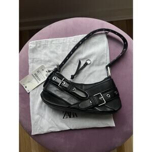 NEW ZARA WOMAN SS24 BLACK SHOULDER BAG WITH BELT DETAILS REF:6531/310